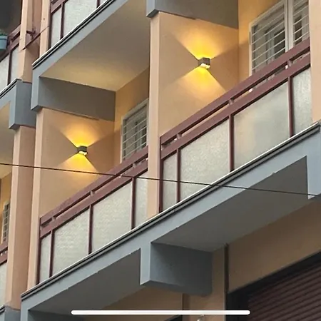 Southern Gold 4*